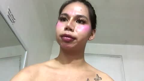 hoe_freesia online show from July 4, 10:34 pm