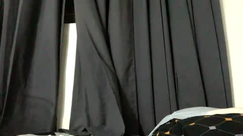 hoe_freesia online show from July 12, 8:04 pm