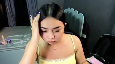 IM NEW HERE ITS ME GIA online show from August 15, 10:52 am