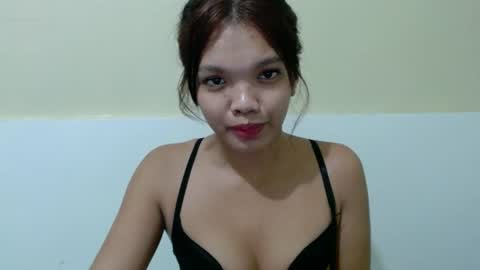 Guinevere3 online show from July 28, 9:59 am
