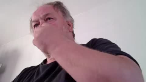 hofnung online show from August 8, 5:46 pm