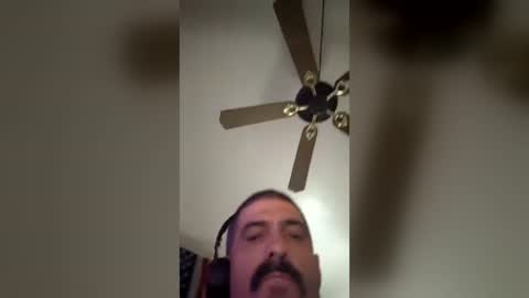 hoglegg99384194 online show from July 22, 1:52 am