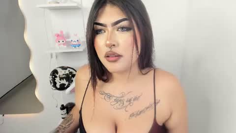 Holly online show from August 31, 10:10 pm