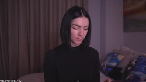 Holly Linder online show from August 2, 3:57 am