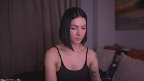 Holly Linder online show from August 5, 3:26 am