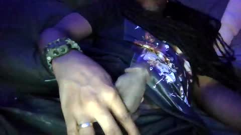 hollywoodbobby online show from April 26, 2:51 am
