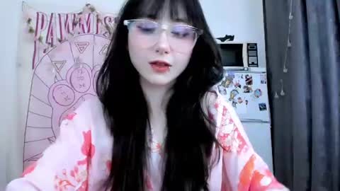 Ho Lee Sheet online show from June 10, 5:31 pm