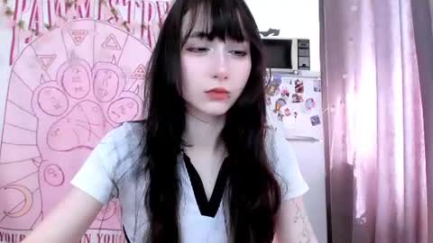 Ho Lee Sheet online show from June 12, 2:24 pm