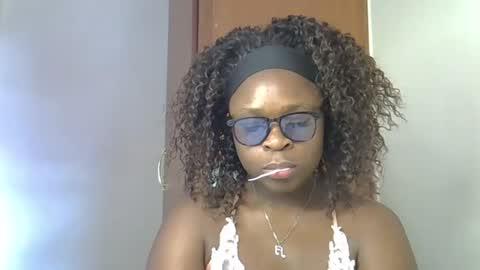 holy_ebony online show from August 11, 1:24 pm