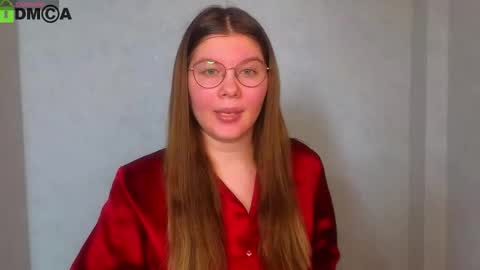 Welcome guys  Pleasure to see you all here  My name is MichaelaTip menu is active Private is open  online show from March 3, 8:22 am