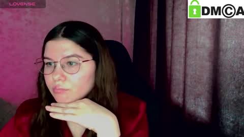 Welcome guys  Pleasure to see you all here  My name is MichaelaTip menu is active Private is open  online show from March 25, 10:32 am
