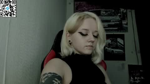 holy_mistresss online show from August 6, 12:26 pm