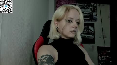 holy_mistresss online show from August 7, 10:48 am