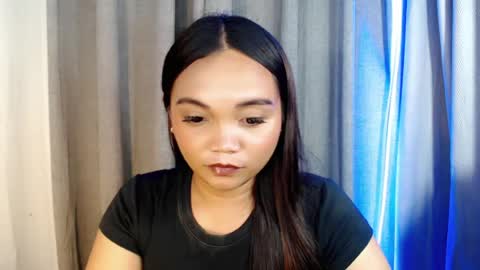 Bella online show from July 26, 2:55 pm