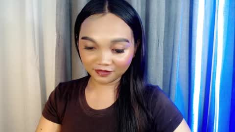 Bella online show from August 11, 8:00 pm