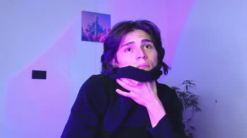 holy_taby_ online show from July 31, 5:36 am