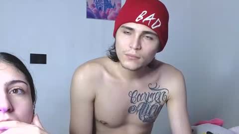 holy_taby_ online show from August 10, 12:12 am