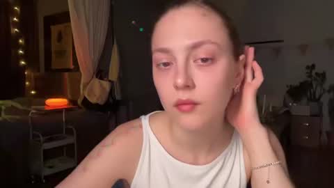 dori not holy online show from August 12, 8:33 pm