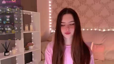 Mia online show from July 14, 3:22 am