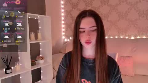 Mia online show from July 16, 3:29 am