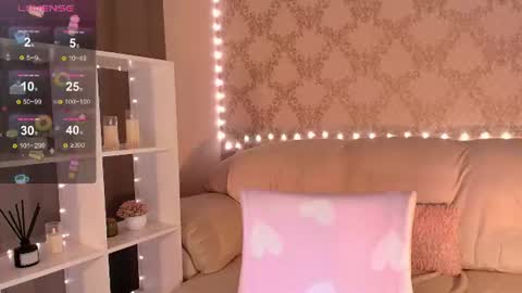 Mia online show from August 9, 4:46 am