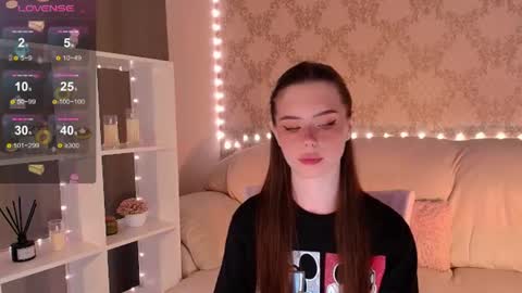 Mia online show from August 10, 5:31 am