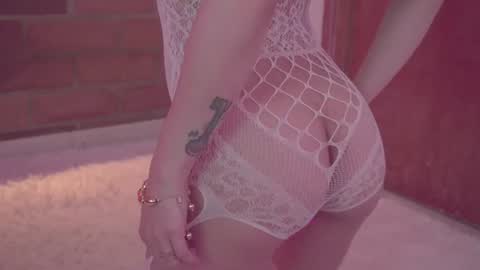 honeeeey_ online show from July 30, 11:00 pm
