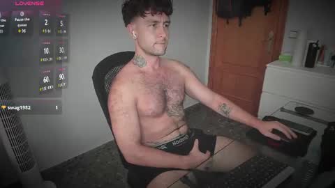 Andrew online show from August 4, 3:20 pm