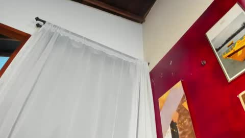 honey  monroe online show from August 3, 9:27 am
