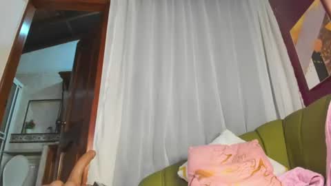 honey  monroe online show from August 5, 9:18 am