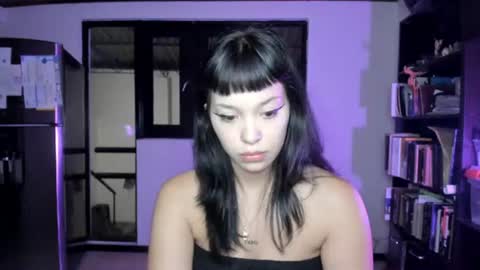 Lau online show from August 18, 6:30 am