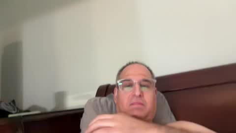 honey_man14 online show from August 12, 7:16 pm