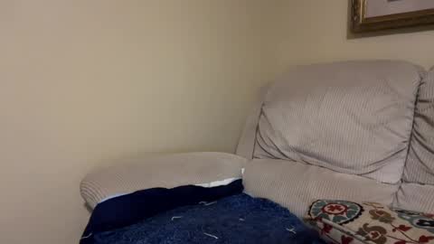 honey_man14 online show from August 15, 5:22 am