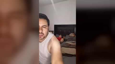 Honey y Edu online show from July 22, 4:59 am
