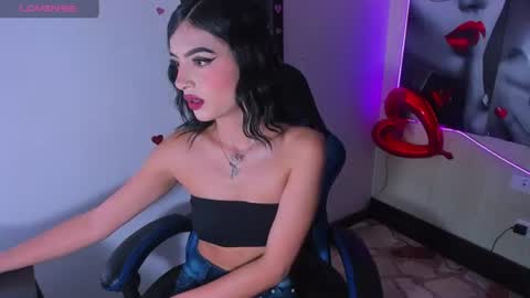 HONEY LUXE online show from July 31, 8:03 pm