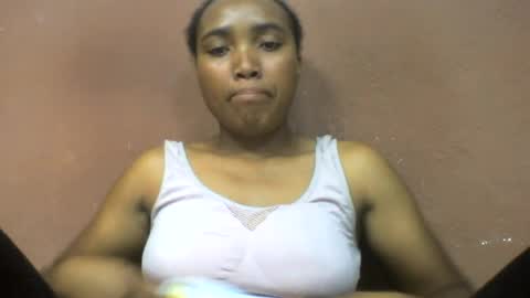 honorine63651 online show from August 15, 2:48 am