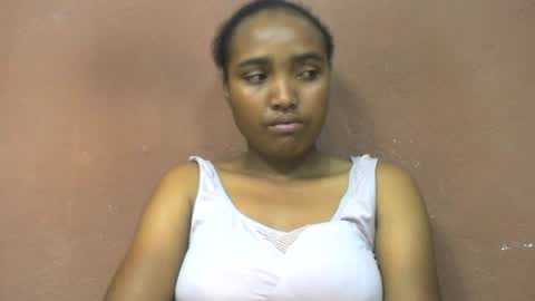 honorine63651 online show from August 15, 3:54 am
