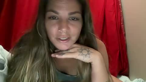 HoodHippy online show from July 20, 1:47 pm