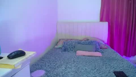 ONLYFANS online show from August 6, 1:59 am