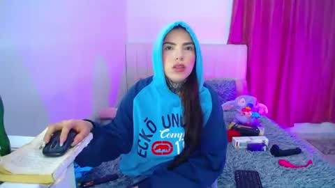 ONLYFANS online show from August 12, 11:29 pm