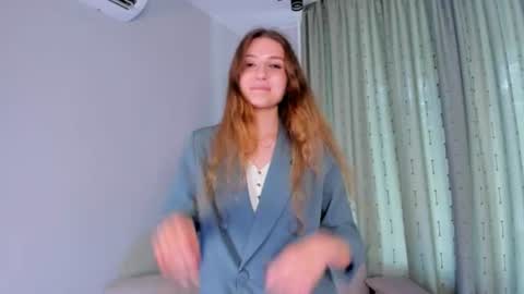 Stella online show from September 3, 10:07 am