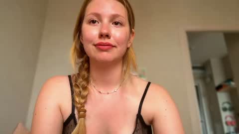 Audrey online show from August 2, 3:57 am