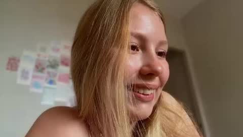 Audrey online show from August 14, 3:54 am