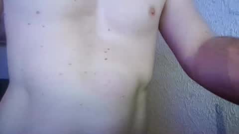 horniekles online show from August 2, 1:45 am