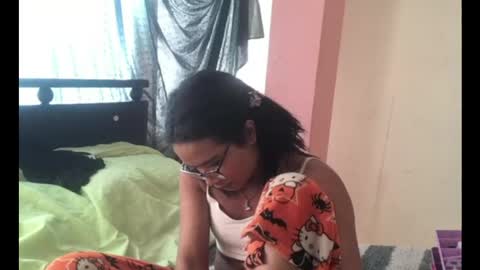 horny_brii online show from August 11, 8:11 pm