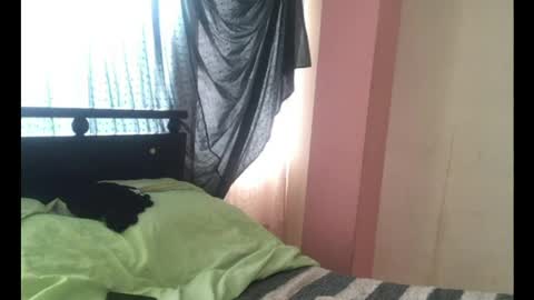 horny_brii online show from August 11, 9:17 pm