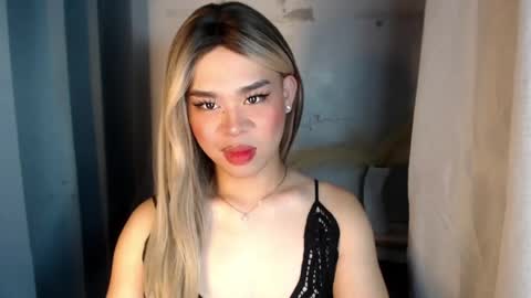 horny_honeyx online show from August 3, 10:33 am