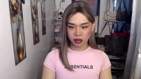 horny_honeyx online show from August 12, 10:34 pm