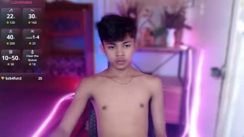 horny_joshxxx online show from August 8, 1:27 am