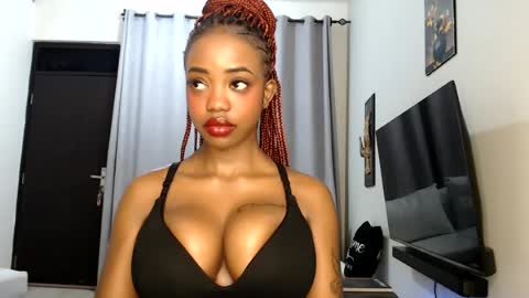 horny_princcess online show from July 15, 2:12 am